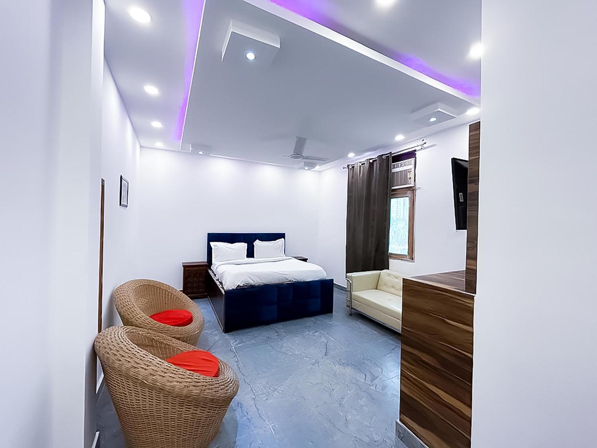 Hotel Js Garden - Near Jaypee Hospital Noida Dış mekan fotoğraf