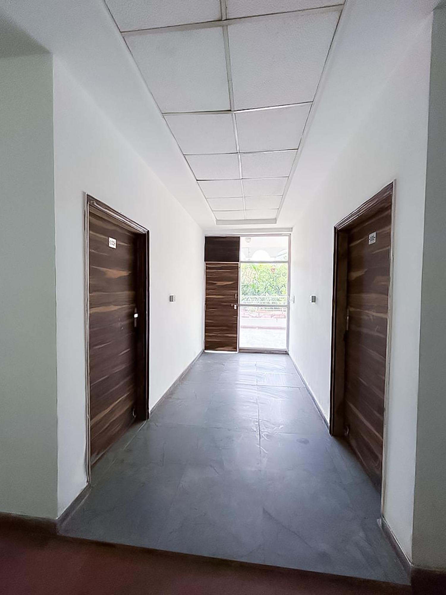 Hotel Js Garden - Near Jaypee Hospital Noida Dış mekan fotoğraf