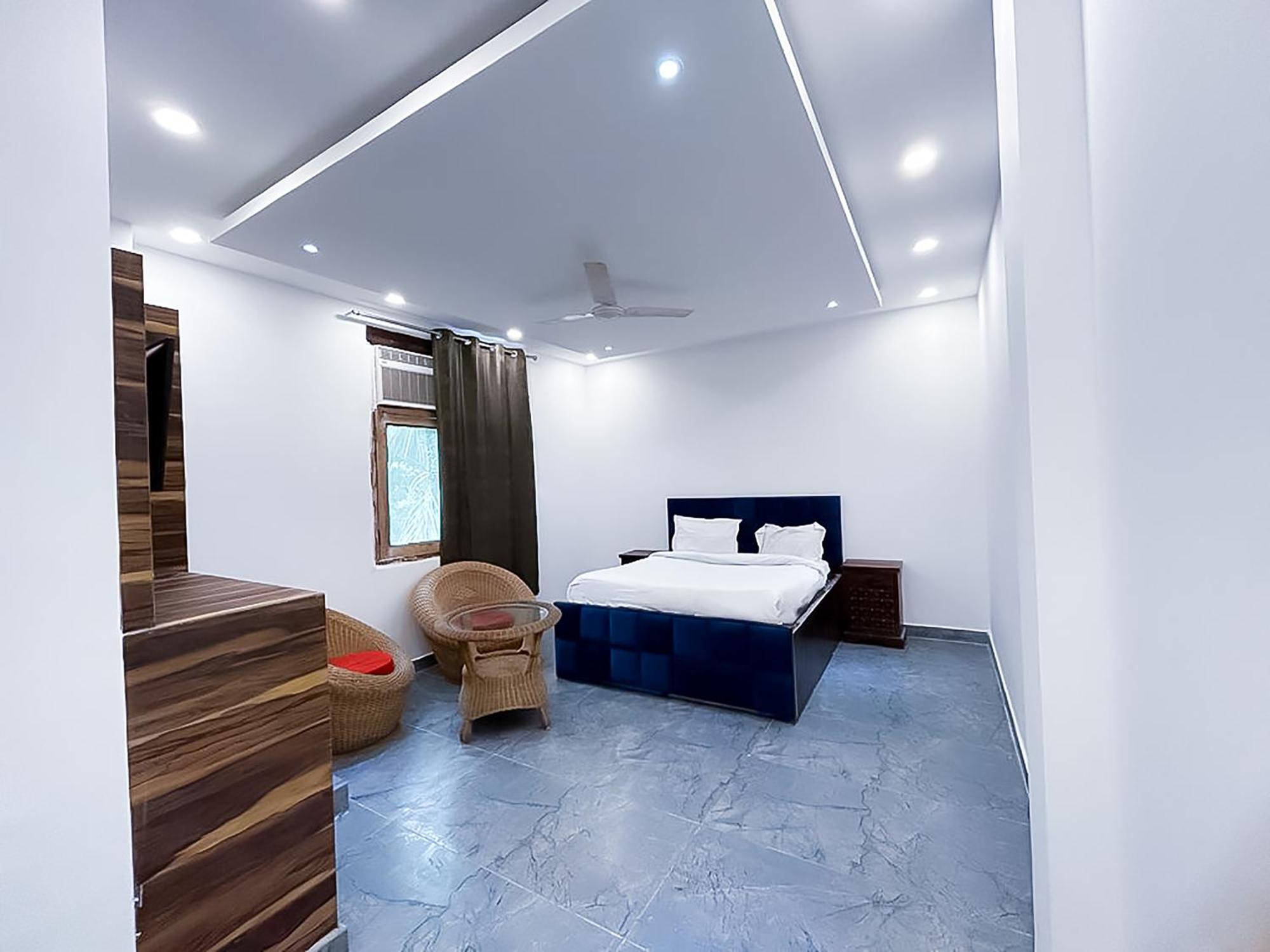 Hotel Js Garden - Near Jaypee Hospital Noida Dış mekan fotoğraf